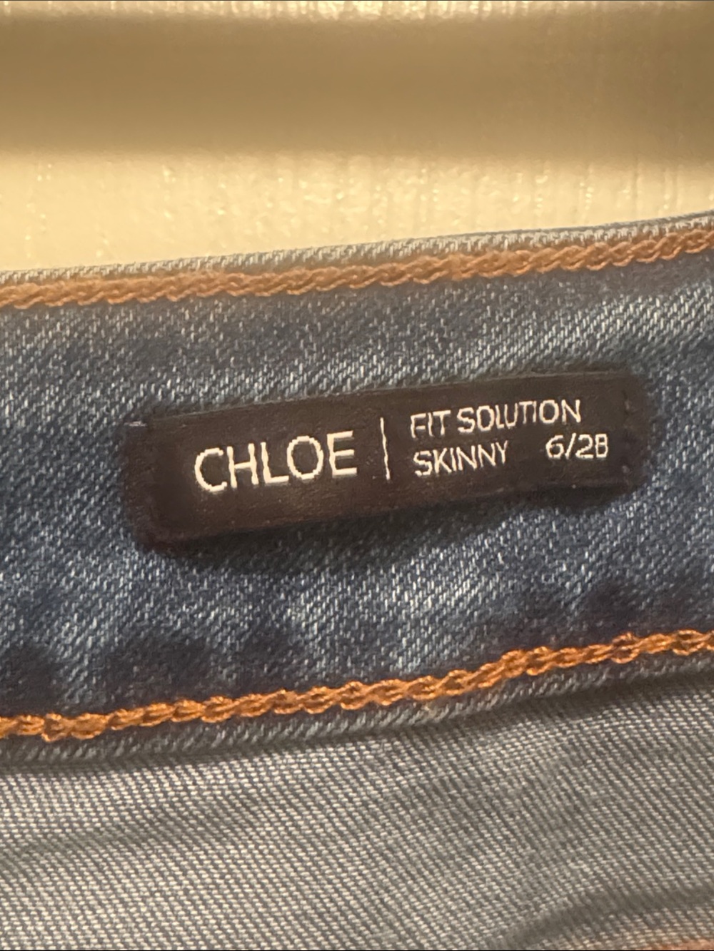 Tahari Chloe Fit Solution Women's Skinny Jeans - Size 6/28 - Picture 3 of 8